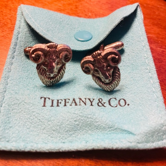 Authentic Tiffany & Co. Ram Head Cufflinks – Sterling Silver Elegance - Picture 3 of 7